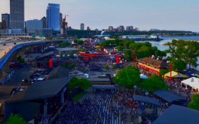 Summerfest Shines with Felix And Fingers Dueling Pianos: A Night of Melodies and Pulled Pork Sandwiches!