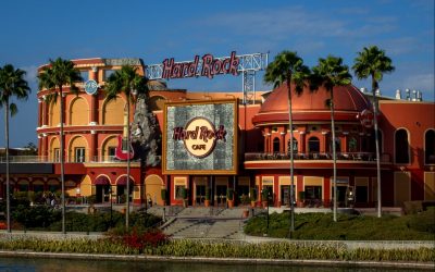 Rocking the Keys: A Night of Dueling Pianos at Hard Rock Orlando