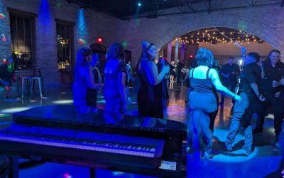 A Symphony of Love: Dueling Pianos and Dancing Queens at Brix on the Fox