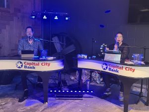 Felix And Fingers Dueling Pianos at Proof Brewing Company