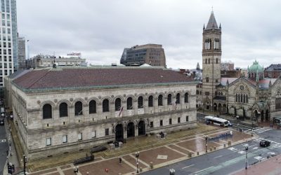 A Night of Dueling Pianos and Dance Battles: Unforgettable Wedding at the Boston Public Library