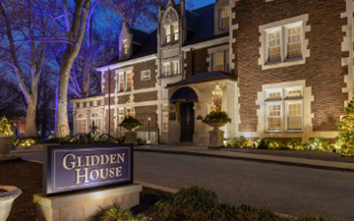 A Night of Dueling Pianos: A Symphony of Fun and Elegance at Glidden House, Cleveland