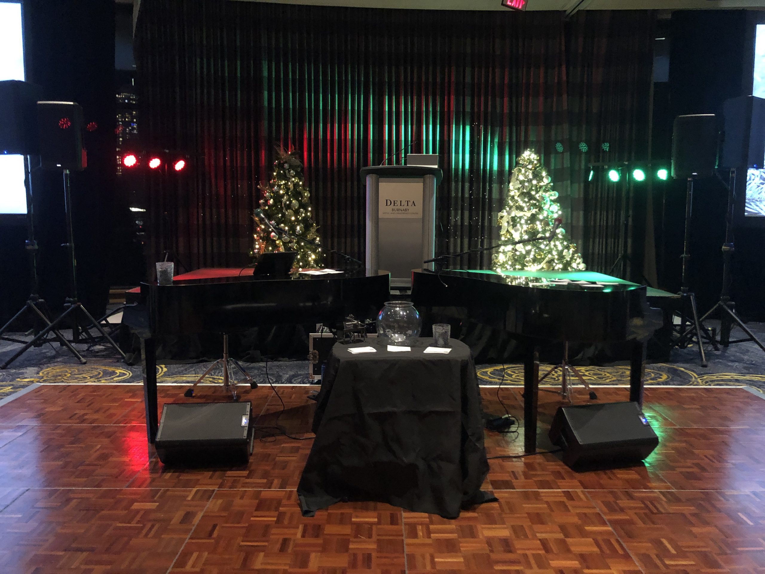 Audience dancing at the Dueling Pianos event