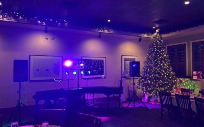 Keys, Cuisine, and Coziness: A Dueling Piano Night at the Severn Inn