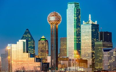 A Spin of Festivity: Dueling Pianos Light Up Reunion Tower