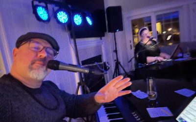 A Night to Remember: Dueling Pianos Ring in the New Year at Private Residence