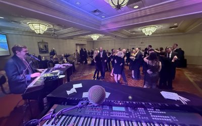 A Golden Anniversary Celebration with Dueling Pianos at Bolingbrook Golf Club